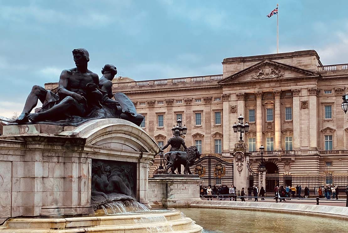 buckingham-palace